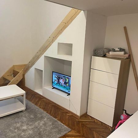 Gogolove Cozy Apartment Budapest Extérieur photo
